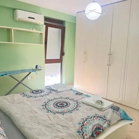Apartment Glow Near Center Tirana